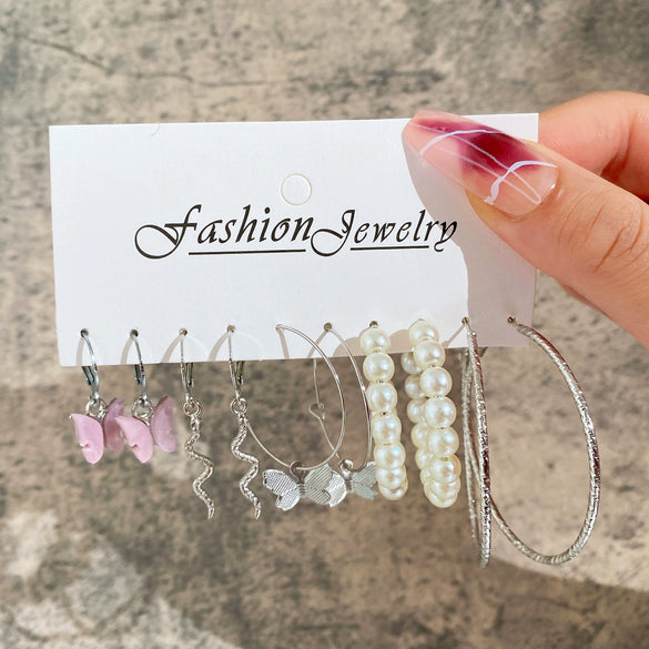 Wholesale Pack Of 5 Independent Stand Earrings In Acrylic With Butterfly Snake And Imitation Pearl Designs Rhinestones And Alloy Material With Diamond Treatment For Women
