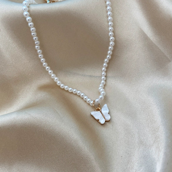 Wholesale Pearl Butterfly Pendant Necklace