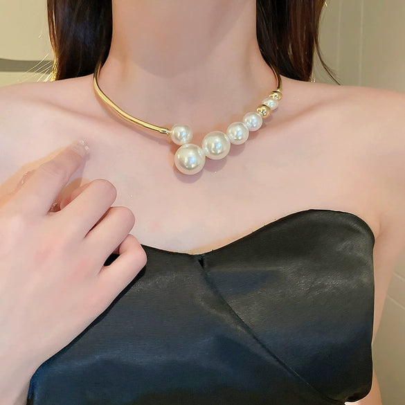 Wholesale Pearl Geometric Copper Necklace Electroplated For Women Fashion Personality Choker Collar