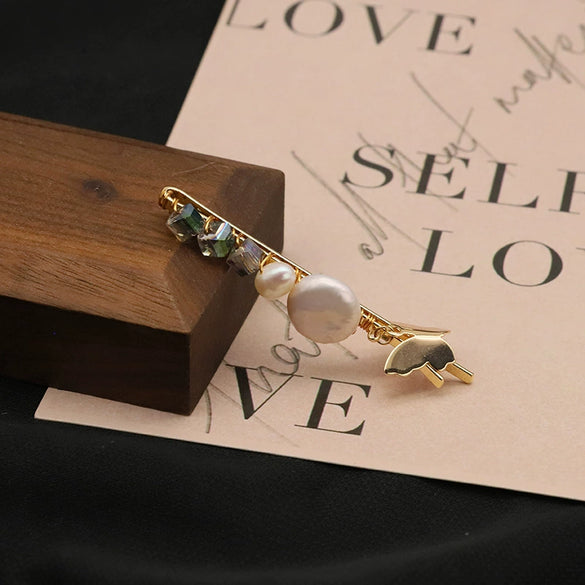 Wholesale Pearl Hairpin Baroque Style Butterfly Design 18K Gold Plated Female Side Clip Headdress