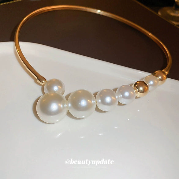 Wholesale Pearl Inlaid Geometric Copper Collar Necklace For Women