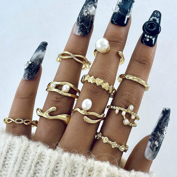 Wholesale Pearl Smooth Ring Set Geometric Irregular Disc Alloy Electroplated Eightpiece Ring