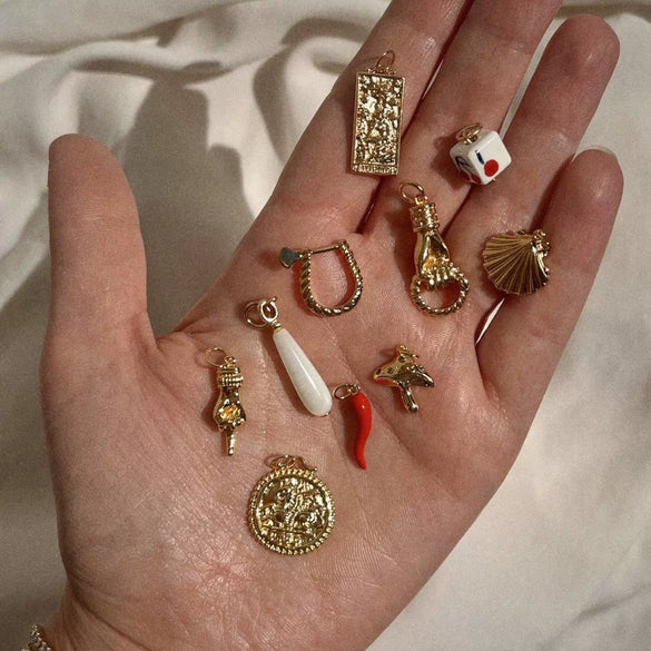 Wholesale Pendant Conch Fish Style Copper 18K Gold Color Furnace Vacuum Plating
