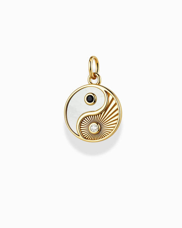 Wholesale Pendant Conch Fish Style Copper 18K Gold Color Furnace Vacuum Plating