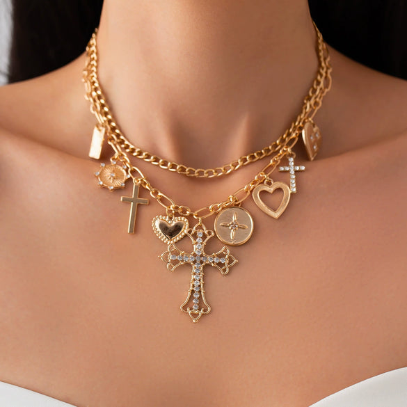 Wholesale Pendant Necklace Alloy Iron Chain Rhinestone Geometric Heart Shape Electroplating For Women