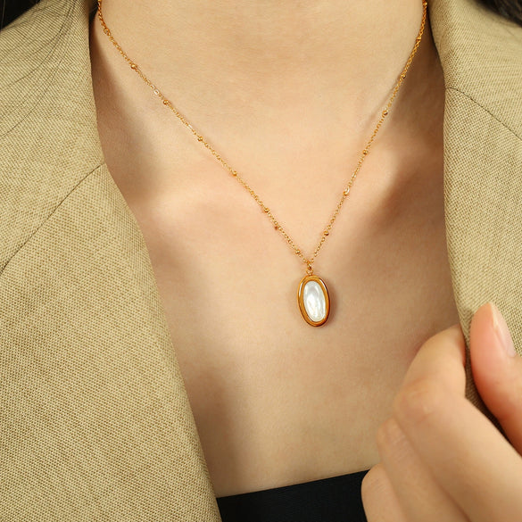 Wholesale Pendant Necklace 316L Stainless Steel Oval White Shell Geometric Simple Electroplating Design For Women