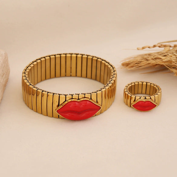 Wholesale Personalized Electroplated Stainless Steel Lip Bracelet And Ring Set