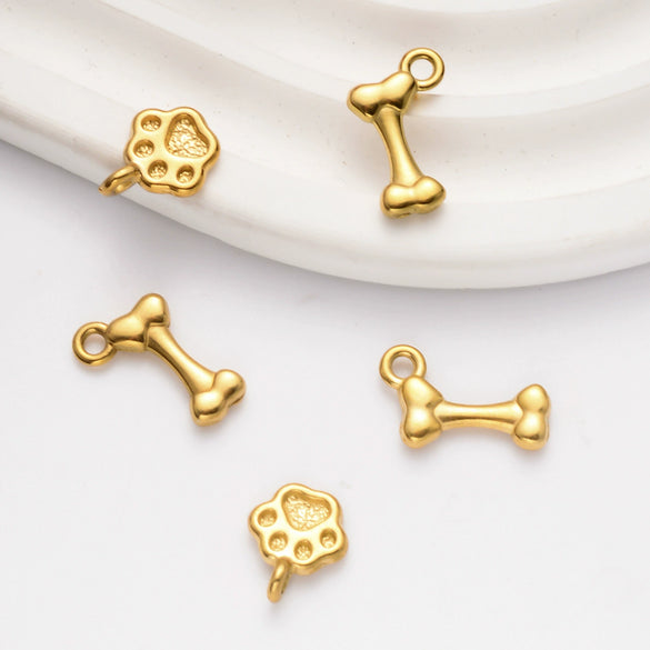 Wholesale Pet Accessories Stainless Steel Cute Cartoon Pet Paw Dog Bone Mini Pendant Necklace With Electroplating