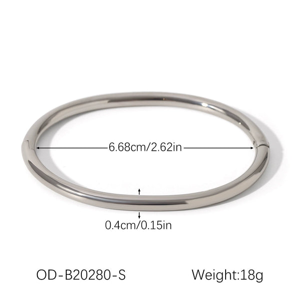 Wholesale Plain Stainless Steel And Titanium Steel Ring Bracelet For Women With Pvd Vacuum Plating Light Luxury Style Non Fading Waterproof Anti Oxidation And Corrosion Resistant