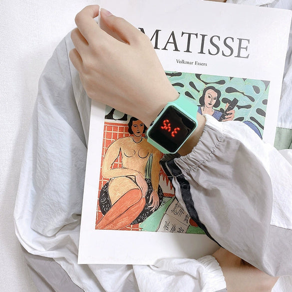 Wholesale Plastic And Silicone Square Led Electronic Digital Display Leisure Sports Watches For Students