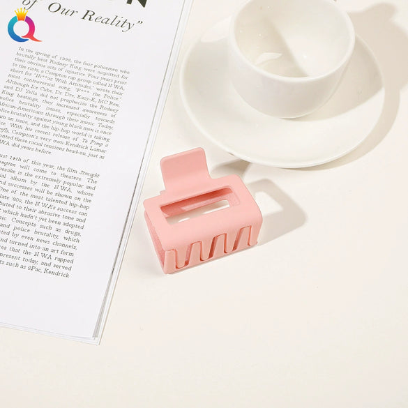 Wholesale Plastic Minimalist Geometric Handmade Women's Shark Hair Clip