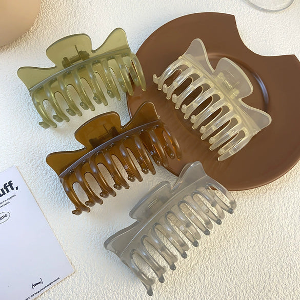 Wholesale Plastic Resin Geometric Fashion Ol Style Baking Paint Shark Clip Hair Headwear For Women