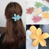 Wholesale Plastic Resin Hair Disc Flower Duckbill Clip Grab Clip Hairpin Women's Highend Headwear With Geometric Plant Flowers Style And Polishing Treatment