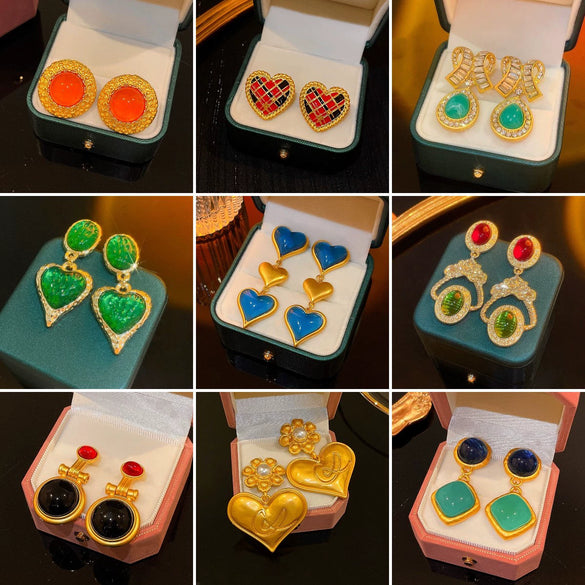 Wholesale Plastic Resin Heart Shaped Midancient Style Long Exaggerated Light Luxury Women's Earrings With Electroplating