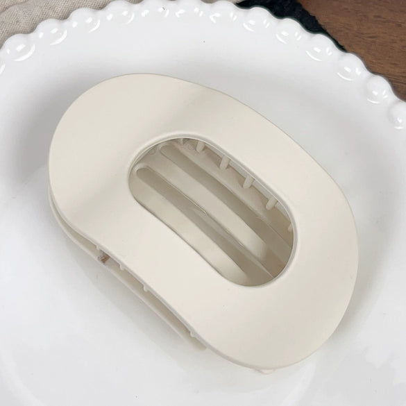 Wholesale Plastic Resin Simple Geometric Oval Duckbill Hair Clip With Baking Paint