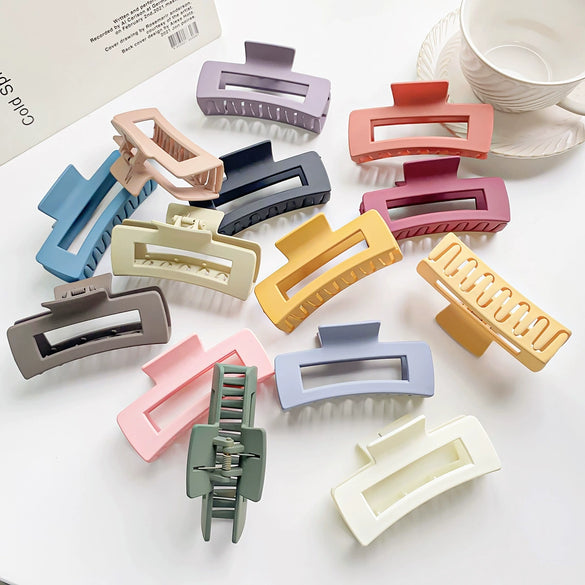 Wholesale Plastic Resin Simple Retro Hollow Square Handmade Women's Hair Grip Hair Accessories