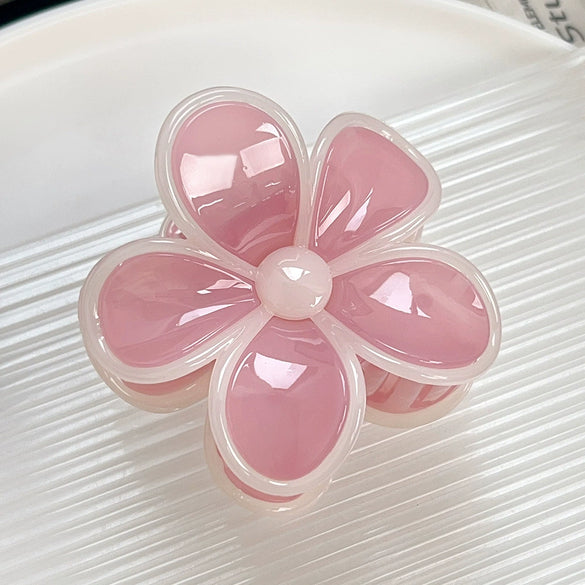 Wholesale Plastic Resin Small Fresh Frangipani Baking Paint Hair Clip For Girls