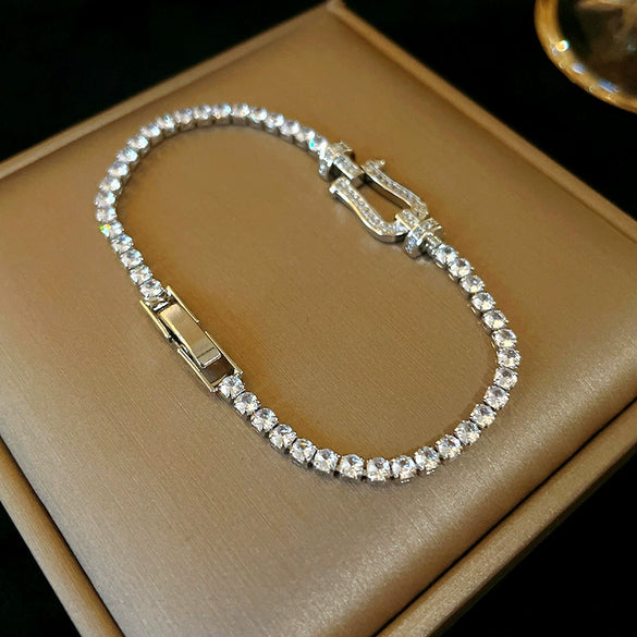 Wholesale Plastic Zircon Horseshoe Buckle Geometric Minimalist Bracelet