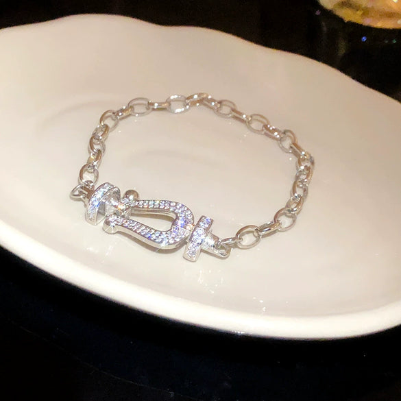 Wholesale Plastic Zircon Horseshoe Buckle Geometric Minimalist Bracelet