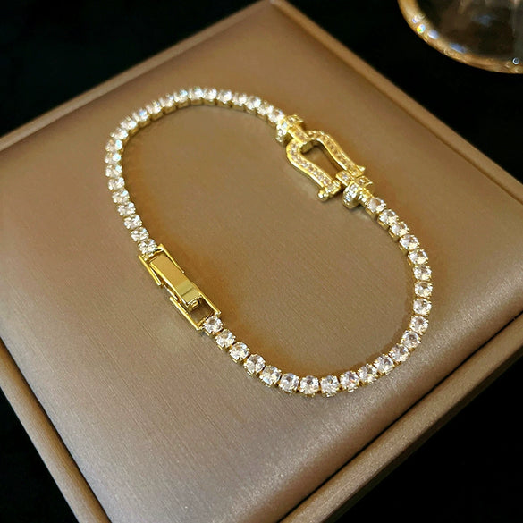 Wholesale Plastic Zircon Horseshoe Buckle Geometric Minimalist Bracelet