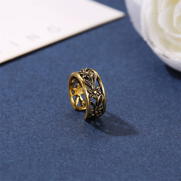 Wholesale Punk Retro Hollow Alloy Ear Clips For Women With Geometric Design And Electroplating