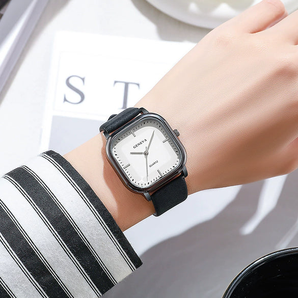 Wholesale Quartz Watches Alloy Case Imitation Leather Strap Square Dial Casual Style For Men