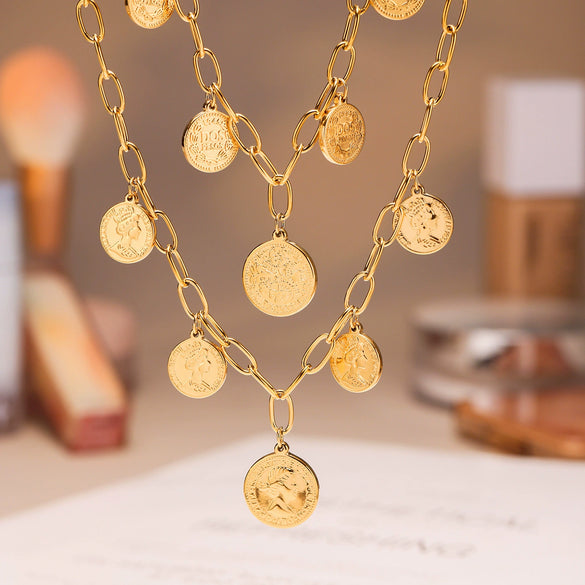 Wholesale Queen Portrait Doublesided Multiround Pendant Necklace Stainless Steel Titanium Steel Geometric Pattern Furnace Vacuum Electroplating For Women