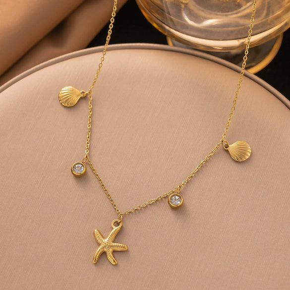Wholesale Real Gold Electroplated Animal Zodiac Pattern Titanium Steel O Word Chain Necklace For Women