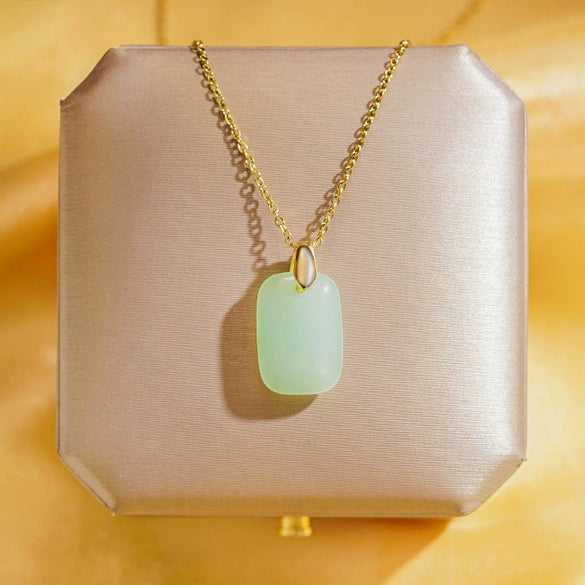 Wholesale Real Gold Electroplated Geometric Pattern Titanium Steel And Copper Necklace With Zircon And Pearl For Women Elegant Light Luxury Jewelry