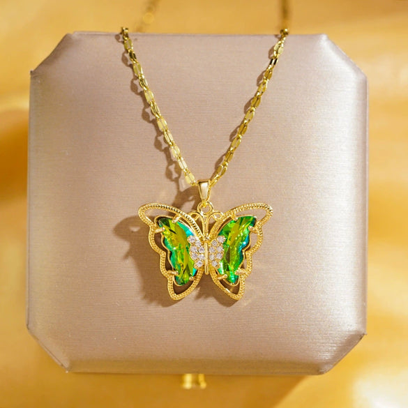 Wholesale Real Gold Electroplated Geometric Pattern Titanium Steel And Copper Necklace With Zircon And Pearl For Women Elegant Light Luxury Jewelry