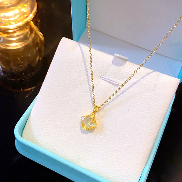 Wholesale Real Gold Electroplated Simple Geometric Love Heart Wings Titanium Steel And Copper Cross Chain Necklace For Women