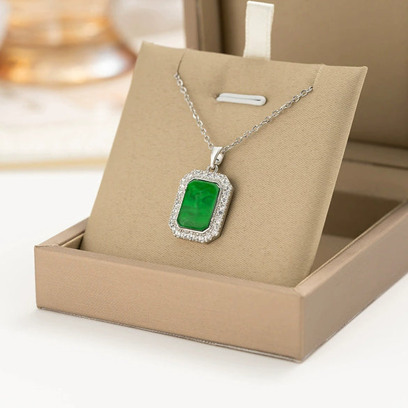 Wholesale Real Gold Electroplated Simple Geometric Love Heart Wings Titanium Steel And Copper Cross Chain Necklace For Women