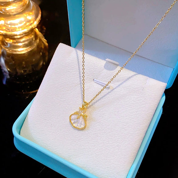 Wholesale Real Gold Electroplated Simple Geometric Love Heart Wings Titanium Steel And Copper Cross Chain Necklace For Women