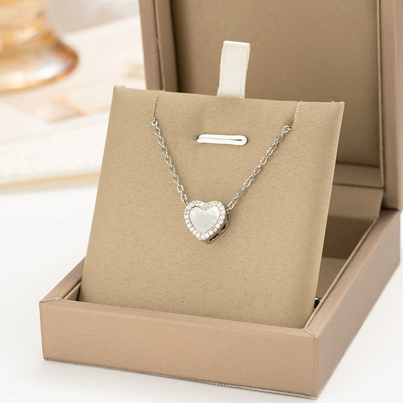 Wholesale Real Gold Electroplated Simple Geometric Love Heart Wings Titanium Steel And Copper Cross Chain Necklace For Women