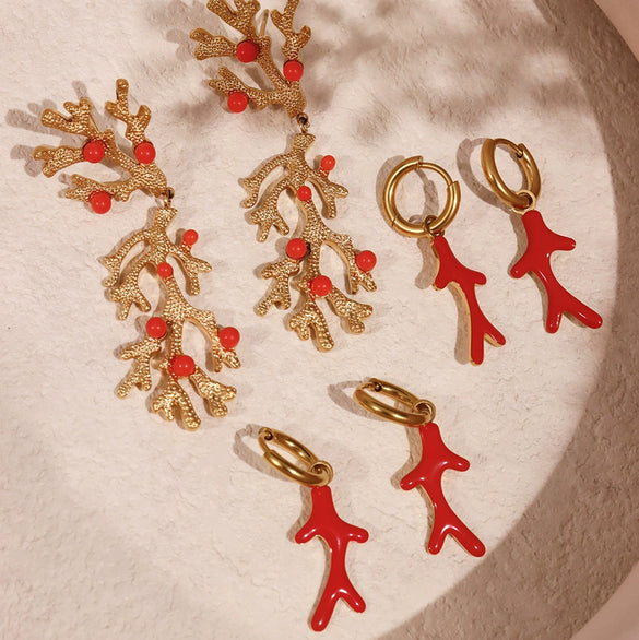 Wholesale Red Coral Shell Beads Oil Drop Asymmetrical Geometric Earrings Titanium Steel 18K Gold Plated Electroplated For Women