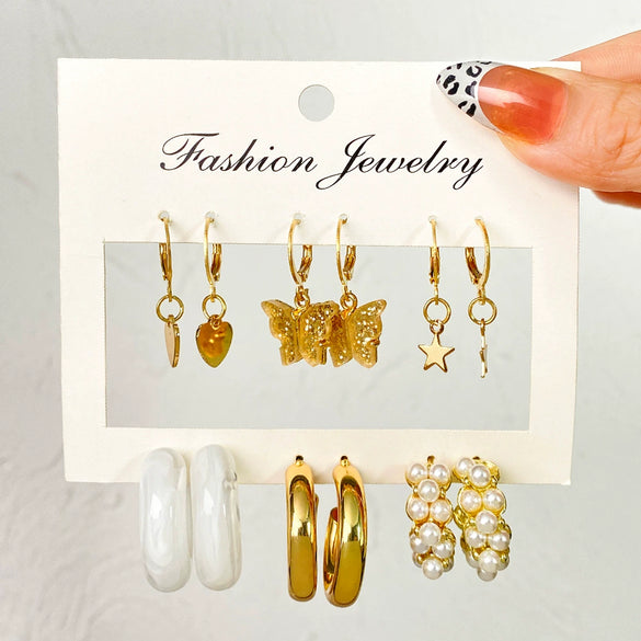 Wholesale Resin And Crystal Butterfly Pendant Circle Earrings Set With Simple Pearl Studs And Micro Inlay