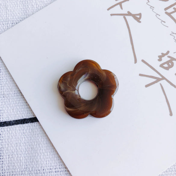 Wholesale Resin And Plastic Flower Earrings Accessories With Environmental Protection Treatment For Diy Jewelry