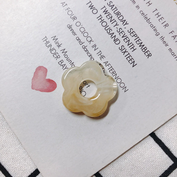 Wholesale Resin And Plastic Flower Earrings Accessories With Environmental Protection Treatment For Diy Jewelry
