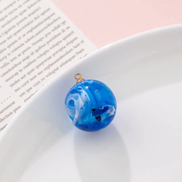Wholesale Resin And Plastic Natural Style Luminous Blue Sky White Cloud Big Goose Epoxy Necklace Pendant Jewelry