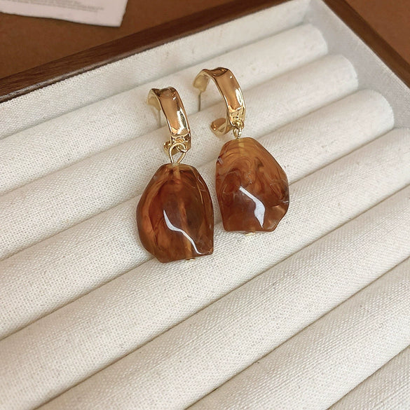 Wholesale Resin And Plastic Retro Ushaped Electroplated Earrings For Women