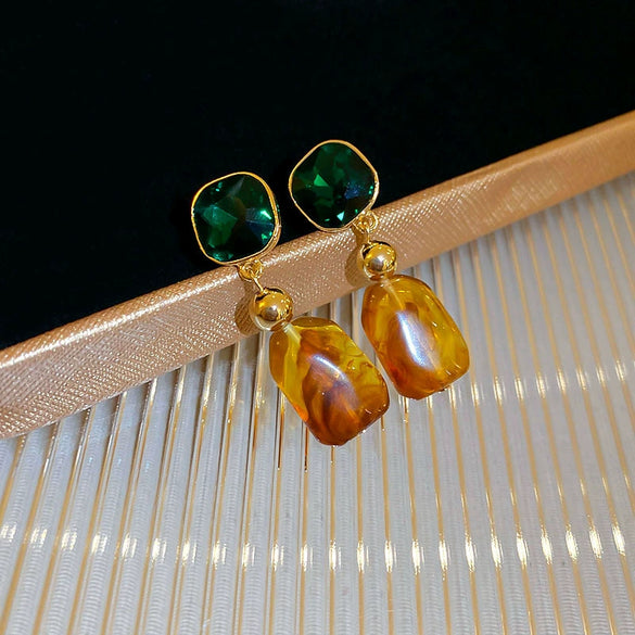 Wholesale Resin And Plastic Retro Ushaped Electroplated Earrings For Women