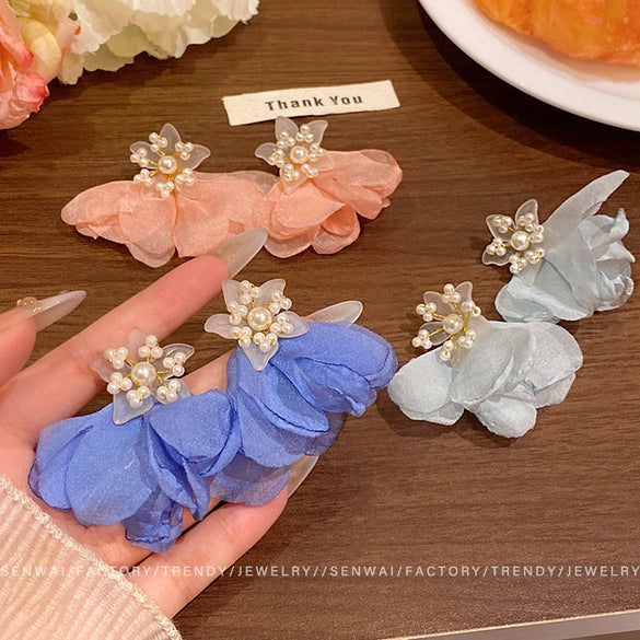 Wholesale Resin Flower Earrings For Women Electroplated Design