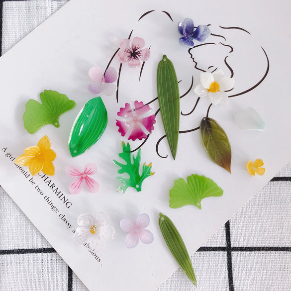 Wholesale Resin Jewelry Accessories With Simulation Flower Petals And Leaves For Diy Earrings Environmentally Protected