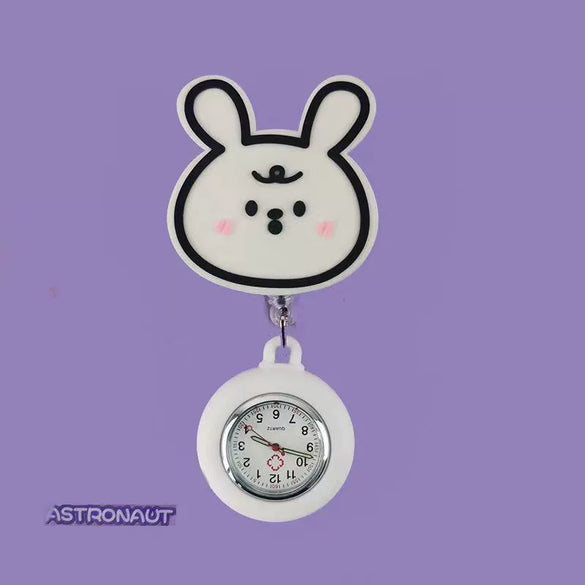 Wholesale Retractable Hanging Nurse Watch Plastic Case Silicone Strap Round Dial Casual Style