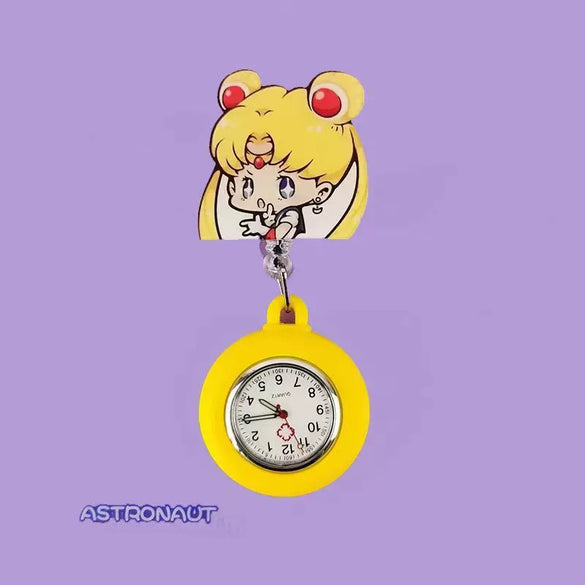 Wholesale Retractable Hanging Nurse Watch Plastic Case Silicone Strap Round Dial Casual Style