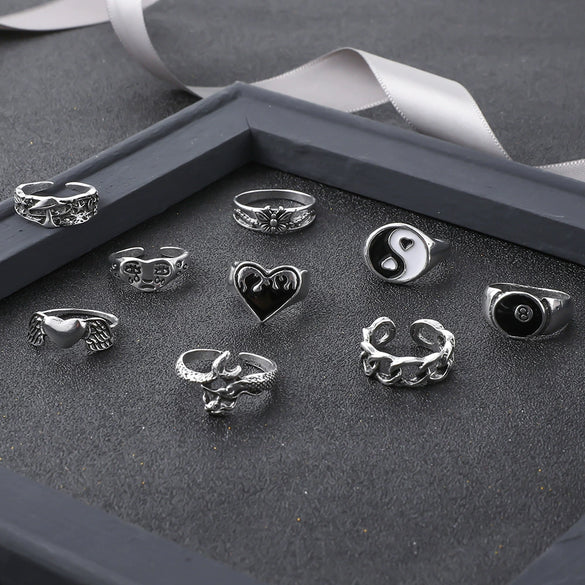 Wholesale Retro Alloy Ring Set With Heart Wings Butterfly Snakeshaped Elements Geometric And Leaf Patterns Electroplated
