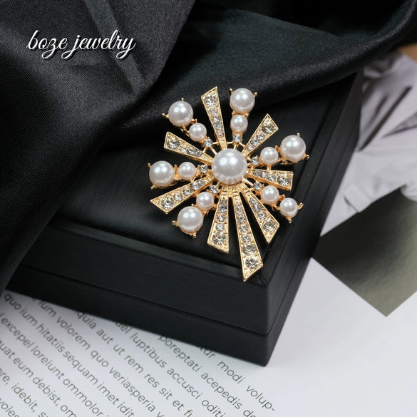 Wholesale Retro Brooch Zinc Alloy Constellation Electroplating Diamond Pearl Jewelry For Women And Unisex