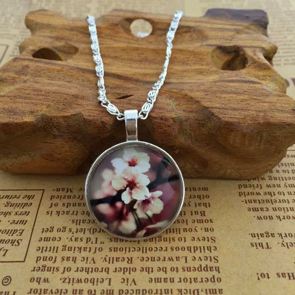 Wholesale Retro Copper Plastic Resin Leaves Life Tree Necklace Sweater Chain