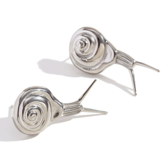Wholesale Retro Creative Stainless Steel 18K Gold Plated Snail Tassel Flower Earrings For Women With Geometric Pattern And Electroplating Treatment