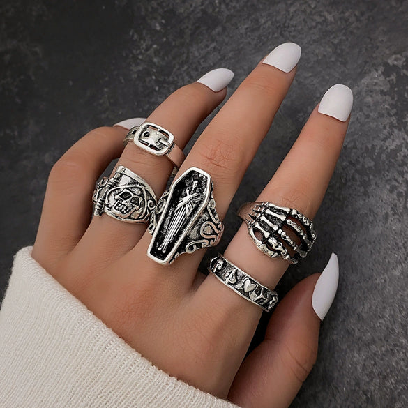 Wholesale Retro Distressed Alloy Geometric Skull Palm Belt Leaf Ring With Electroplating